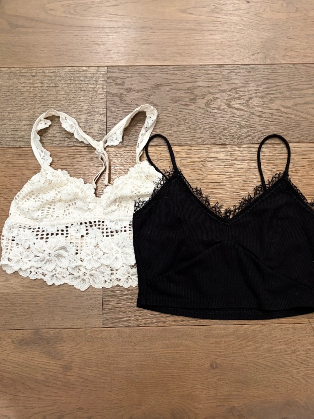 Aerie Bralette Tops Bundle (Size S)